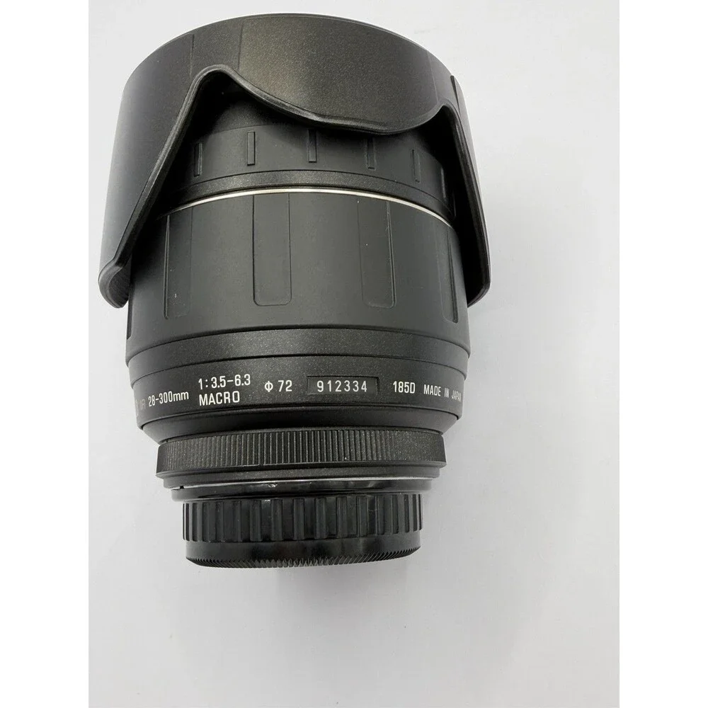 Tamron 28-300mm f/3.5-6.3 AF Macro Lens for Pentax K w/Hood Caps